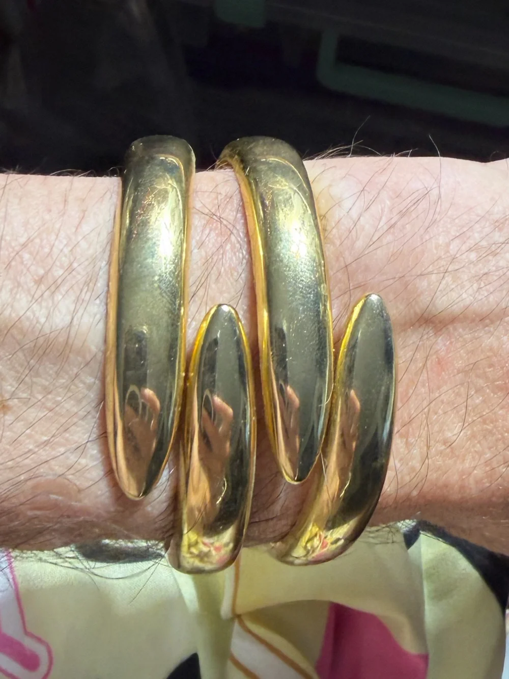 Vintage Gold Tone Craw Cuff Bracelet